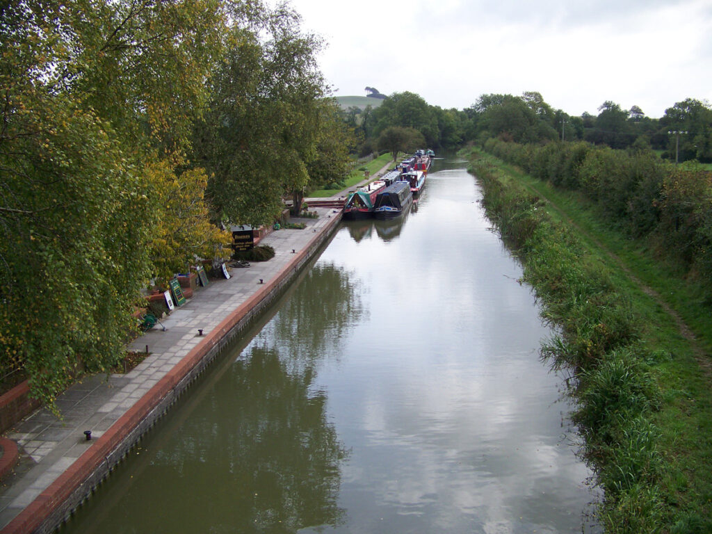 The canal trail in Bath, close to Bradford on Avon.
