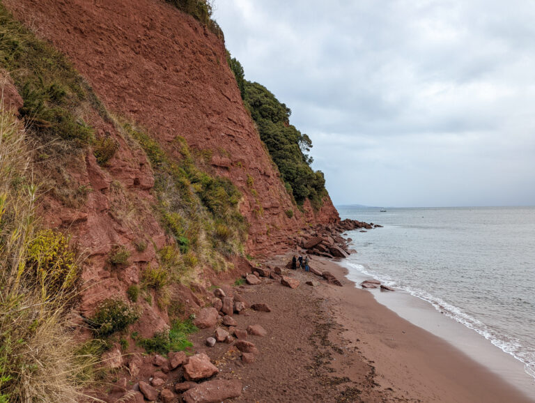 How to visit Ness Cove Beach near Teignmouth (full guide!)