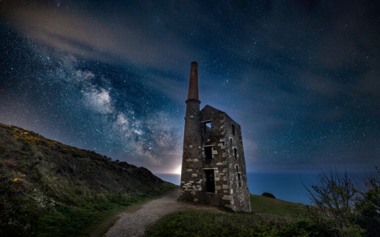 One of the darkest skies in the UK. Always makes for a great astrophotography location.