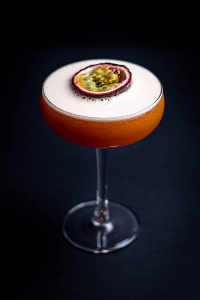 Cocktail pornstar passionfruit martini